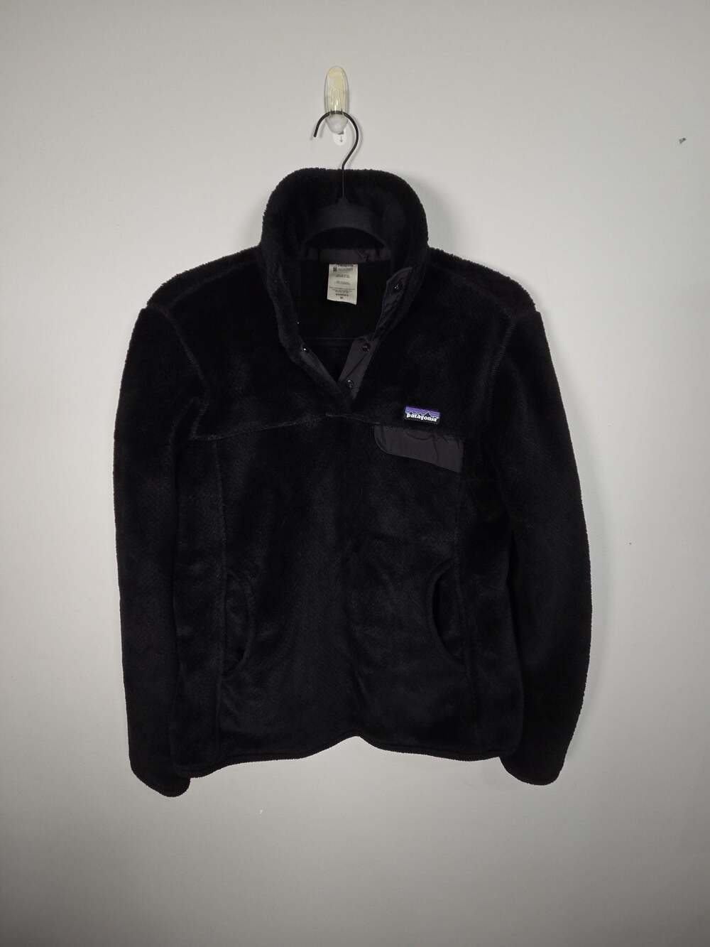 Patagonia Women's Re-Tool Snap-T Fleece Pullover in Black